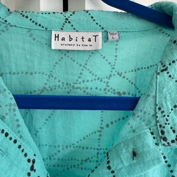 Habitat Women's Turquoise Button-Down Shirt - Picture 2 of 4